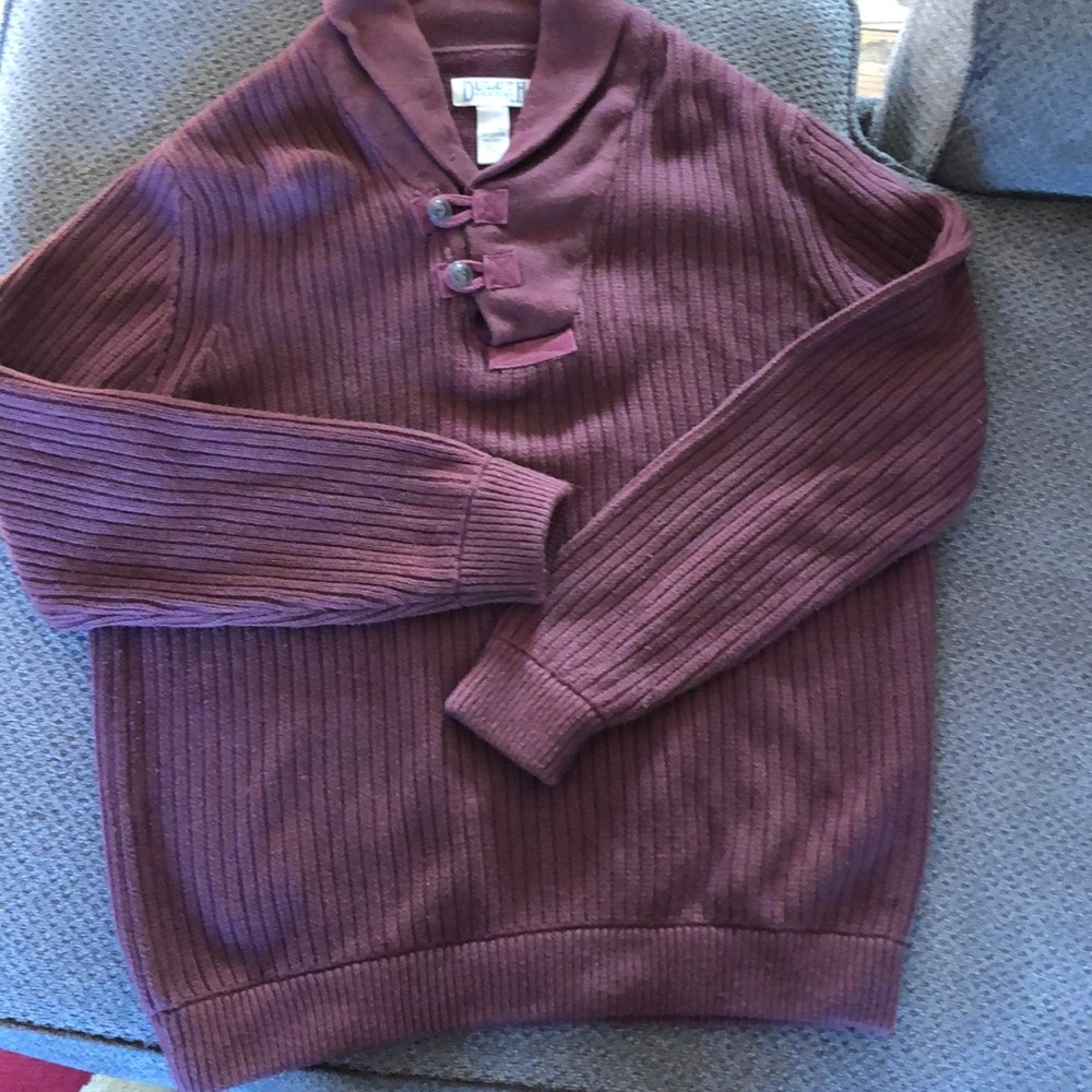 2XL button collar maroon sweater